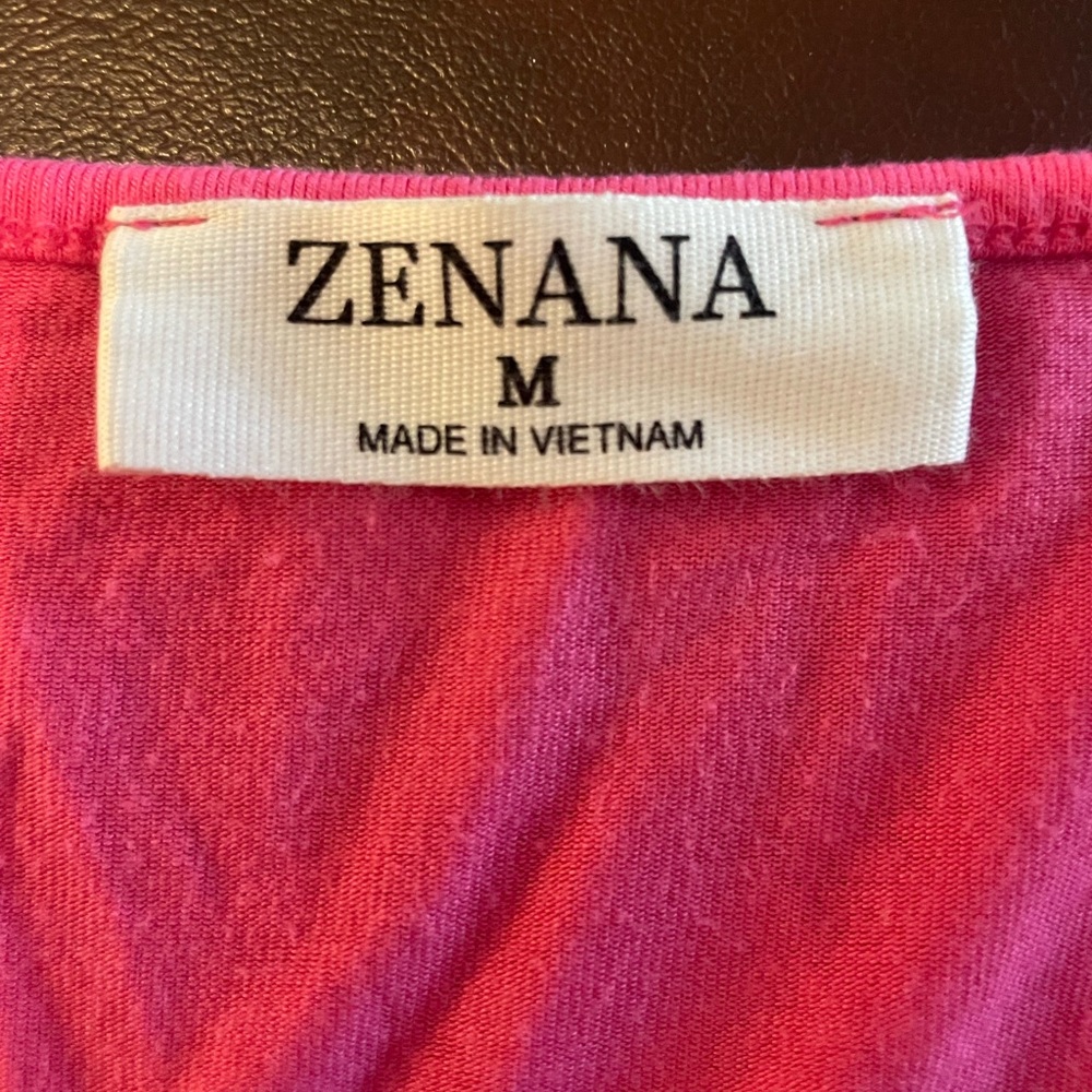 Zenana Women’s Size Medium Pink Top - Picture 4 of 4